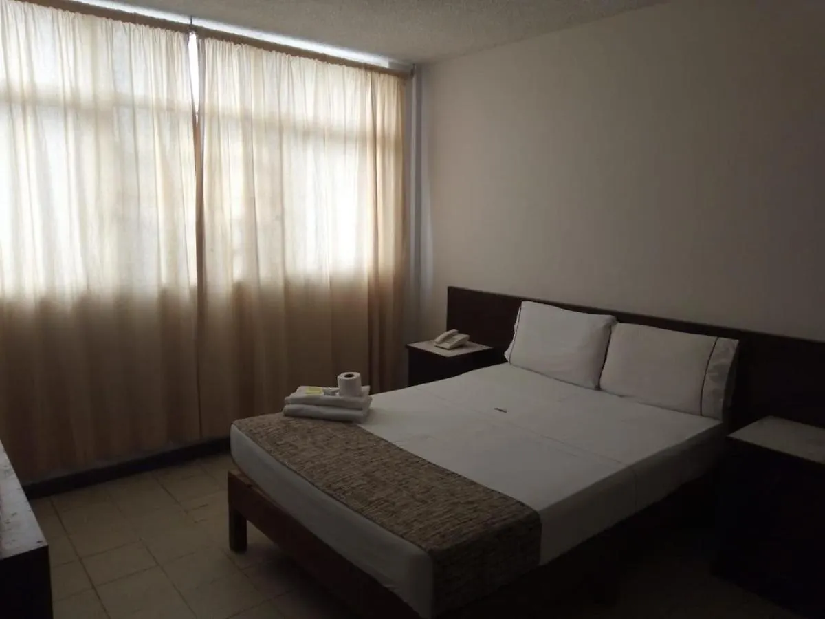 Hotel Estacion Guadalajara