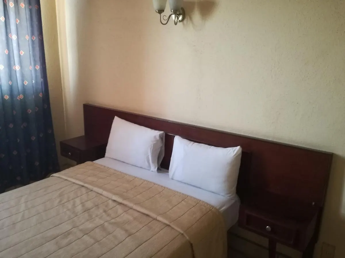 **  Hotel Estacion Guadalajara Mexico