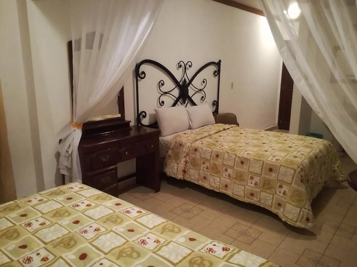 Hotel Estacion Guadalajara 2*,